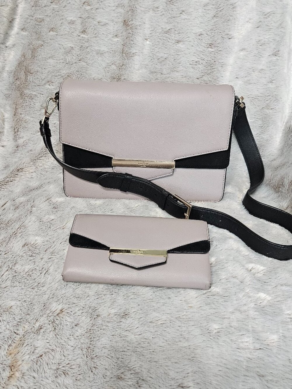 Kate Spade Carmel Court Gray/Black Bag AND Matching Wallet {#817-2} - Picture 1 of 14